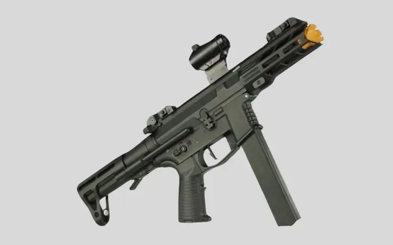 airsoft gun with optic