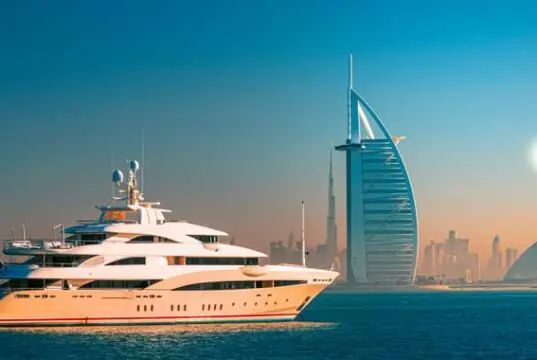 Renting a Yacht in Dubai