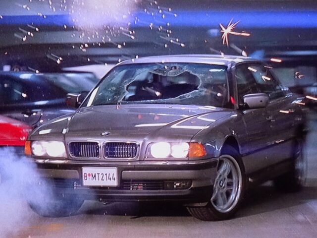 BMW 750iL (Tomorrow Never Dies, 1997)