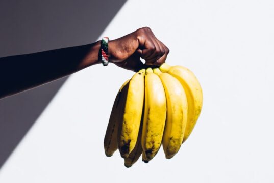 banana power house-bananas calories per ounce