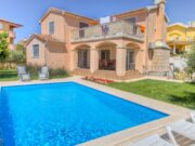 7 Tips on Choosing The Right Swimming Pool Contractor – 2025 Guide