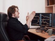 5 Reasons Why Is Day Trading So Difficult – 2025 Guide