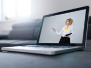  How Healthcare Providers Can Use HIPAA-Compliant Video Conferencing