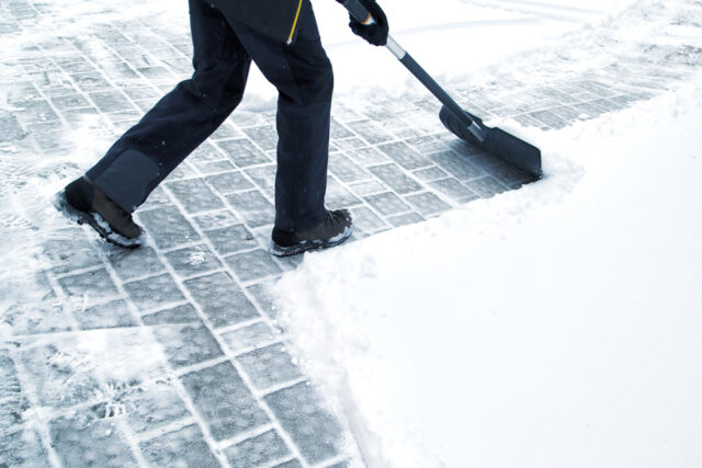 snow cleaning services